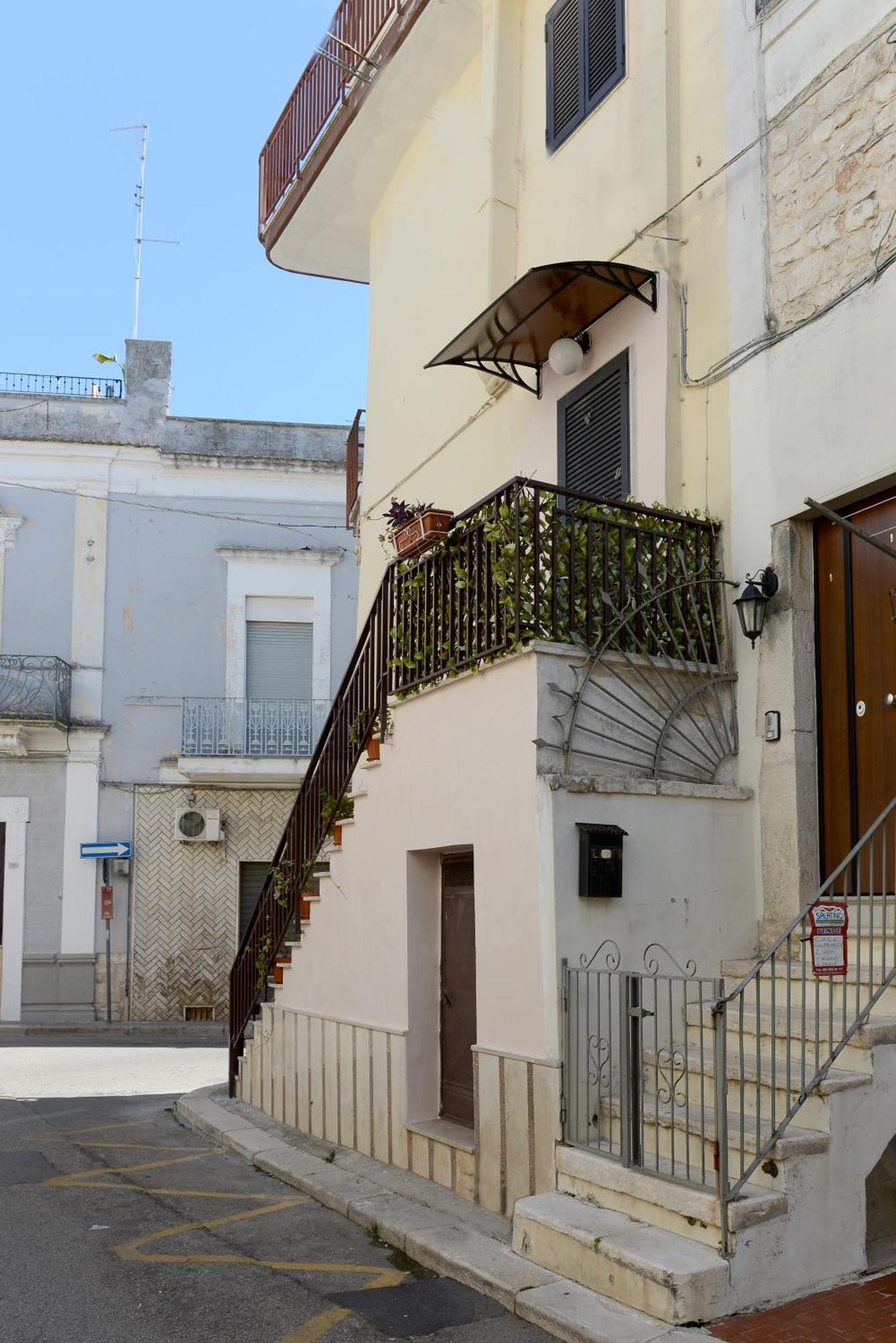 Casa Di Illy Bed & Breakfast Bitritto Bagian luar foto